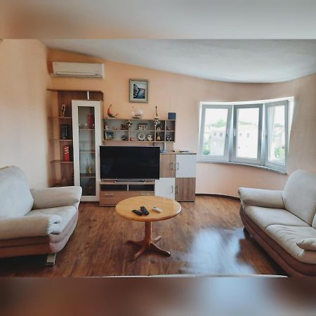 Apartman Julienne Kaštela المظهر الخارجي الصورة