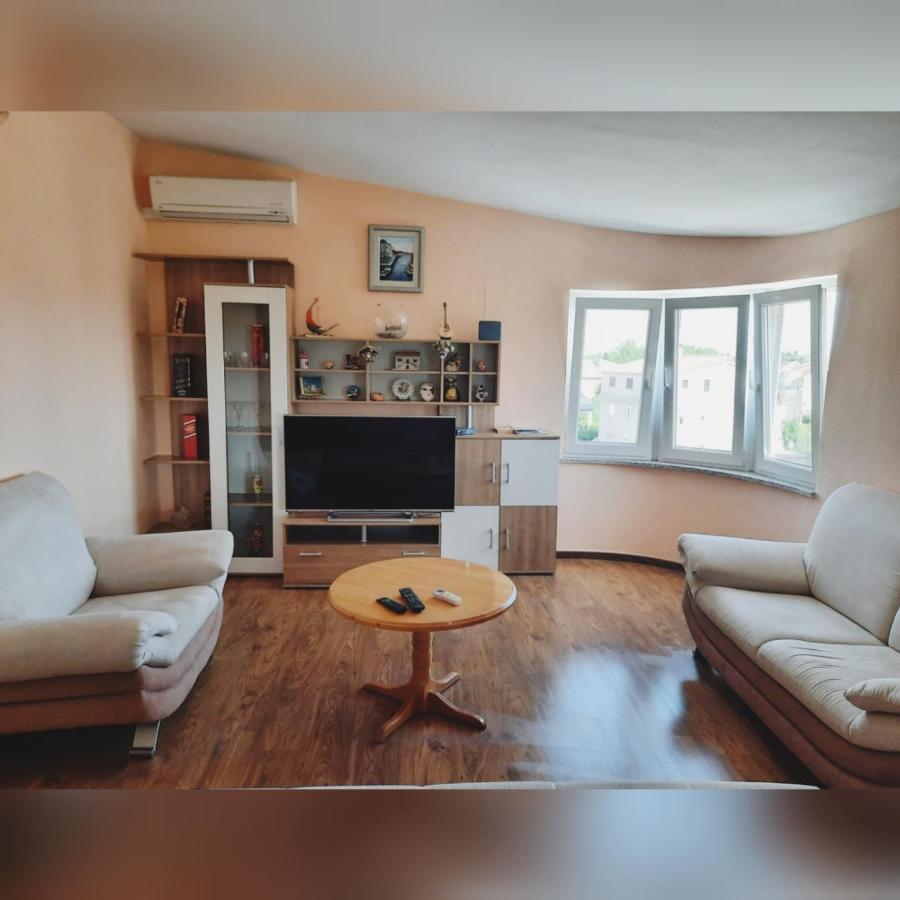 Apartman Julienne Kaštela المظهر الخارجي الصورة