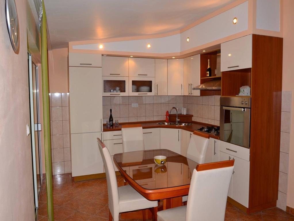 Apartman Julienne Kaštela المظهر الخارجي الصورة