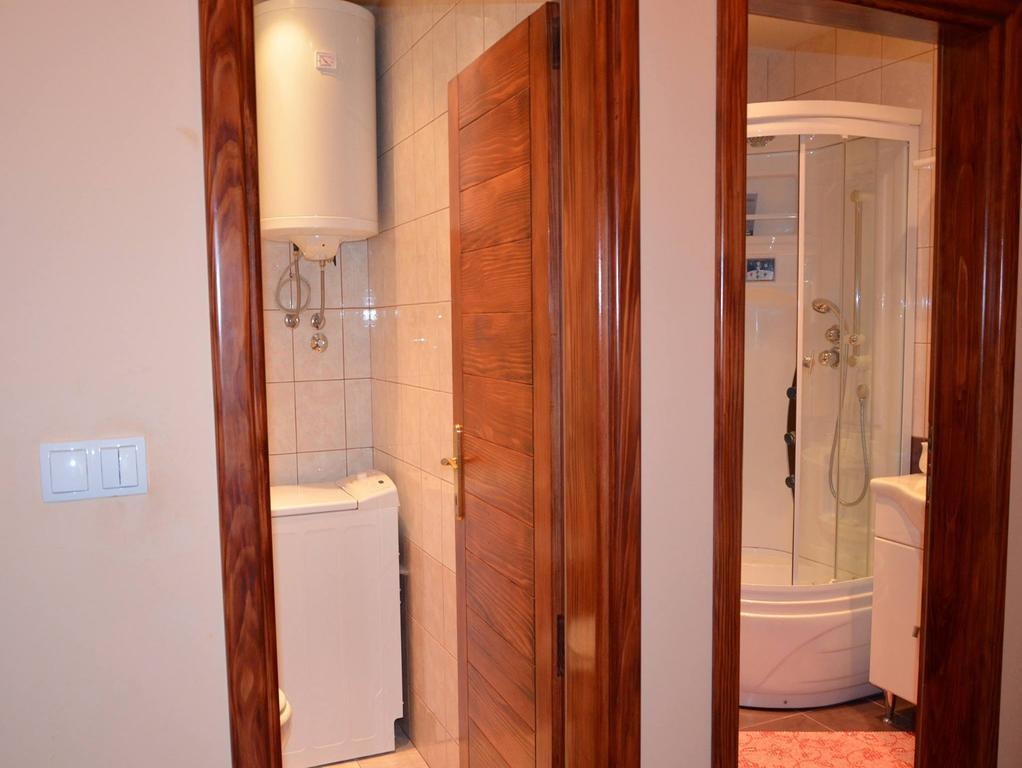 Apartman Julienne Kaštela الغرفة الصورة