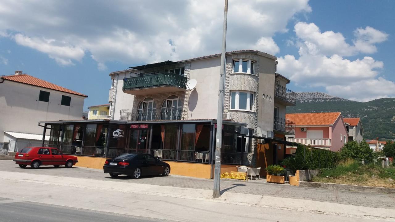 Apartman Julienne Kaštela المظهر الخارجي الصورة